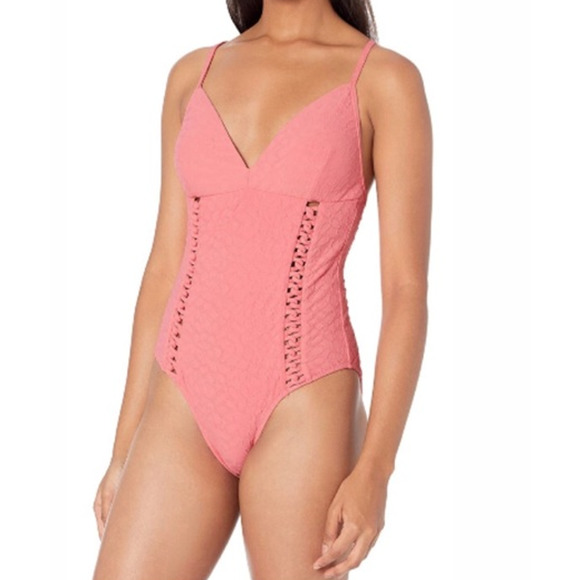 Jessica Simpson MELON Rose Bay Textured Jacquard One-Piece Swimsuit Medium NWT - Picture 3 of 5